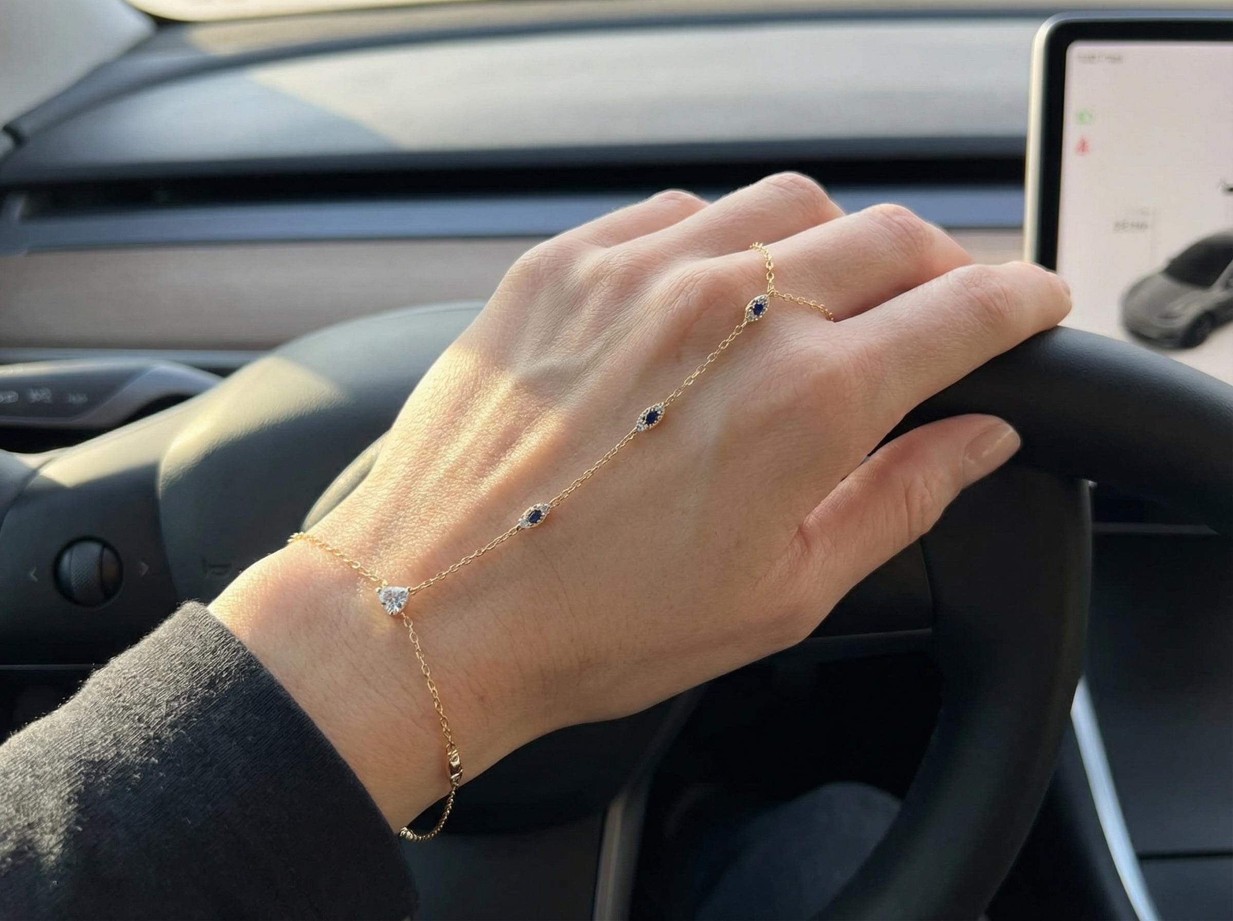 Evil Eye Hand Chain Bracelet, Dainty Hand Harness Jewelry, Sapphire Evil Eye Slave Bracelet, Minimal Finger Bracelet Gift